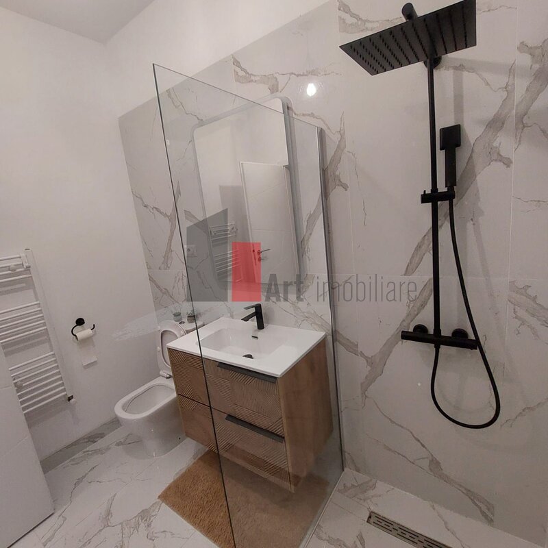 Domnesti Vanzare casa individuala, 4 camere, toate utilitatile, teren 400 mp